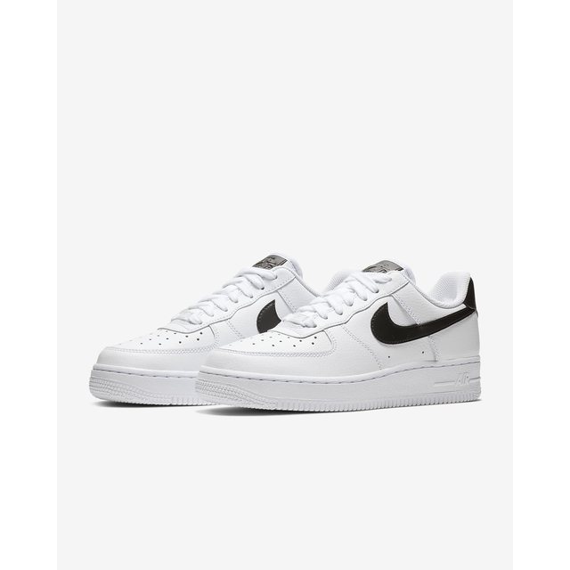 Nike Air Force 1 '07